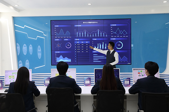 就業(yè)壓力下的破局之路：找準(zhǔn)方向，方能行穩(wěn)致遠(yuǎn)