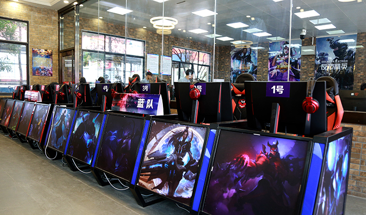 電競實(shí)訓(xùn)室